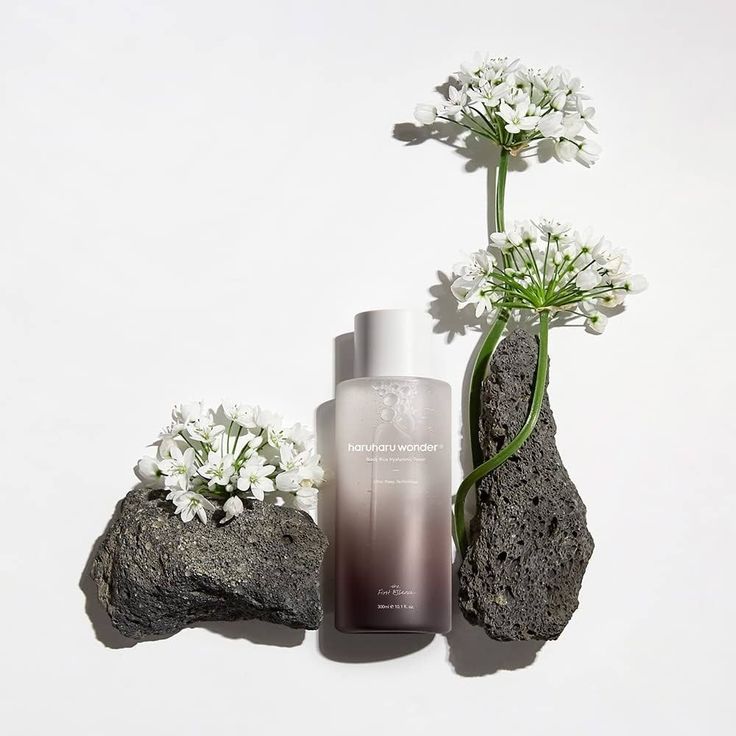 haruharu wonder Black Rice Hyaluronic Toner 300ml