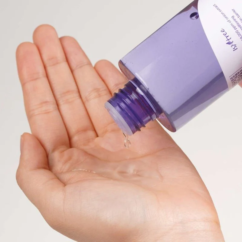 Isntree Onion New pair Essence Toner 200ml